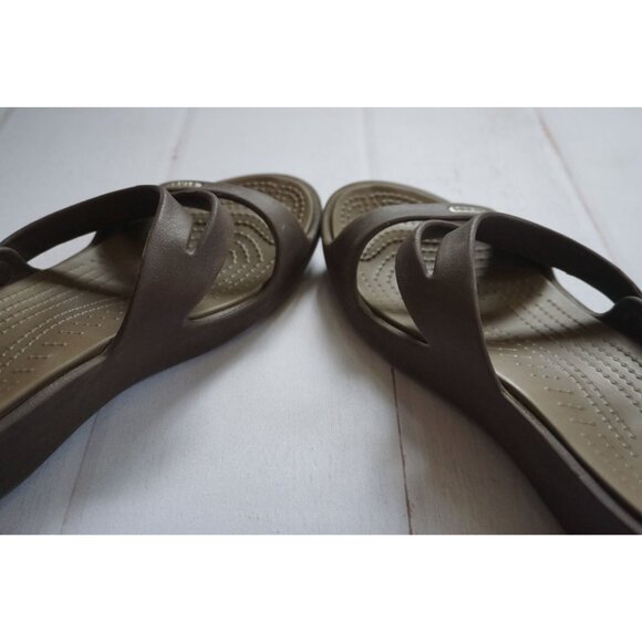 Crocs Women's Patricia Wedge Sandals in Brown - Size 8 - Picture 11 of 13